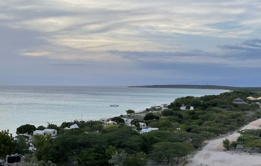 Excursión Bahía de las Águilas 2 días