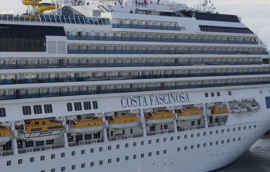 Crucero Costa Fascinosa desde Santo Domingo 2025