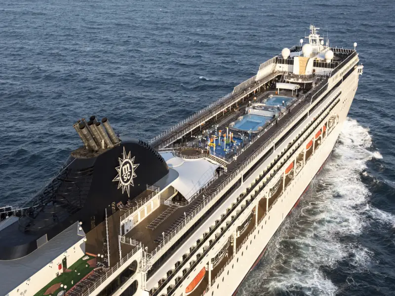 Crucero MSC Opera barco